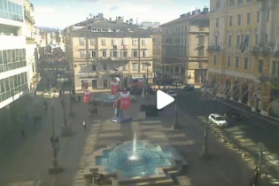 Imagen de vista previa de la cámara web Rijeka - Adriatic Square